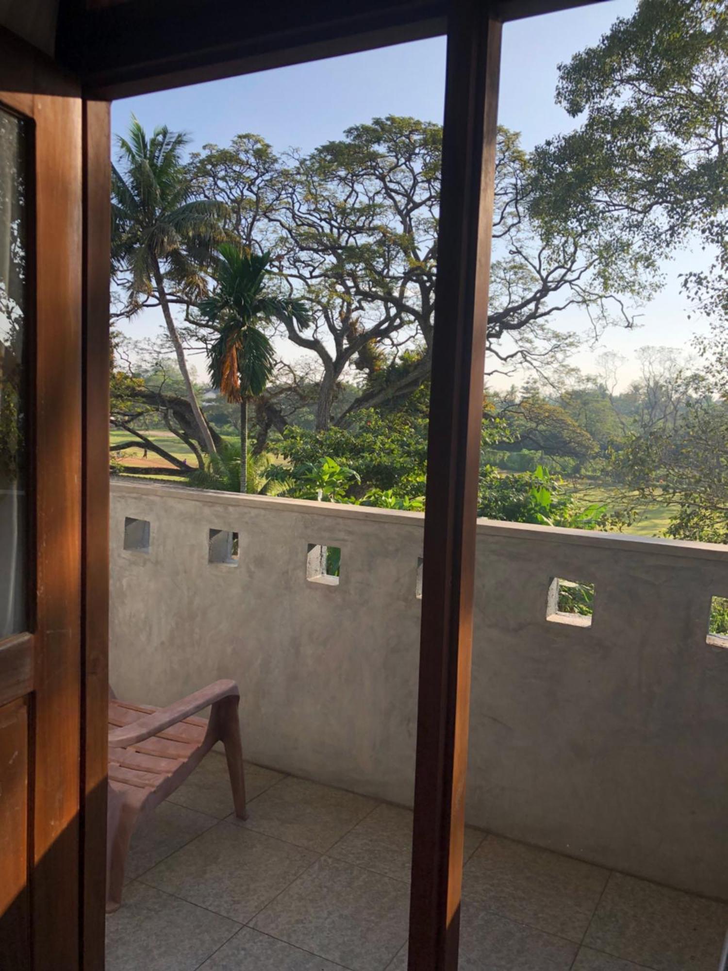 Senarathna Guest House Weligama Exterior photo