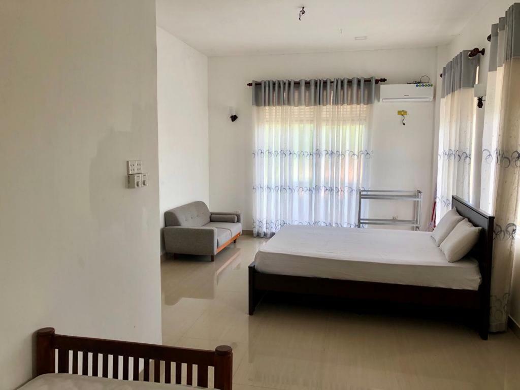 Senarathna Guest House Weligama Exterior photo